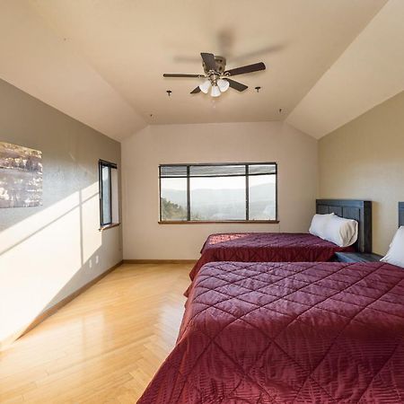 Casa Rio Yosemite -Waterfall plus 9 Acres Oakhurst Exterior foto